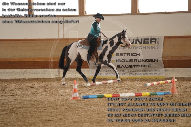 s_A_901720.JPG